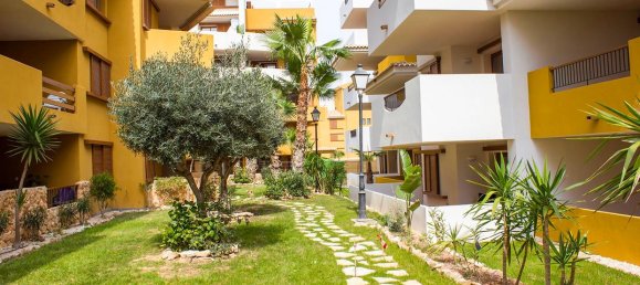 Квартира с 2 спальнями в Пунта Прима, Испания № 10351 7