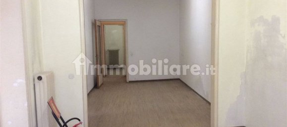 3 bedrooms Apartment in Adria, Italy No. 221427 2