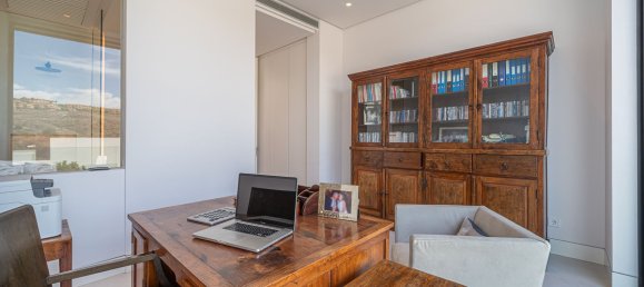 Villa T4 em Malaga, Spain N.º 49265 49