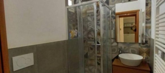 2-Zimmer Wohnung in Florence, Italy, Nr. 35362 9