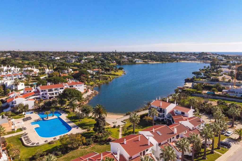 2 bedrooms Duplex in Almancil, Portugal No. 208824