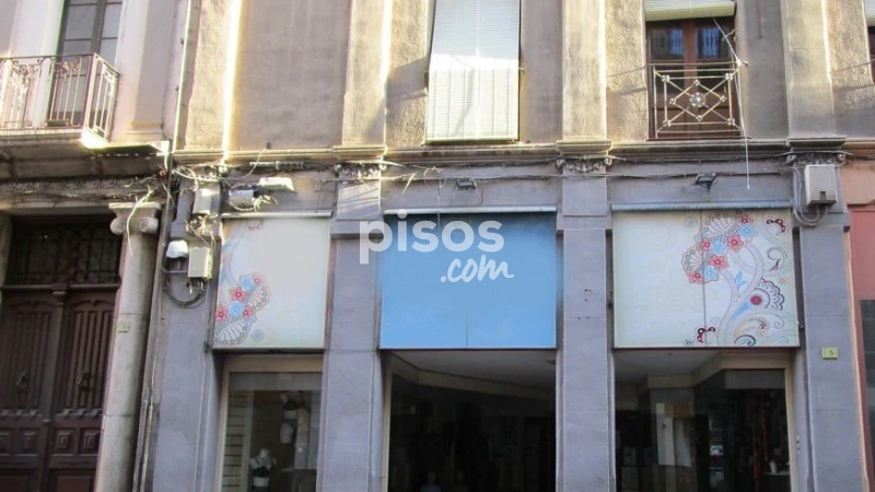 209m² Commercial property in Tortosa, Spain No. 144777