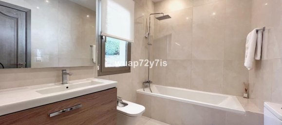 5 bedrooms Villa in Cadiz, Spain No. 183503 19