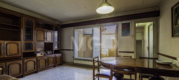 4 bedrooms House in Torello, Spain No. 75521 3