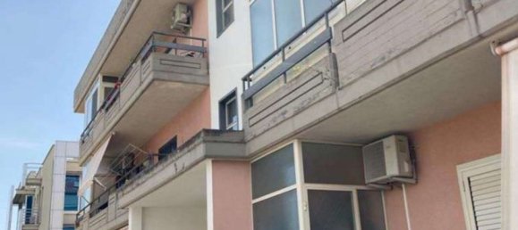 5 rooms Apartment in Lentini, Italy No. 40583 15