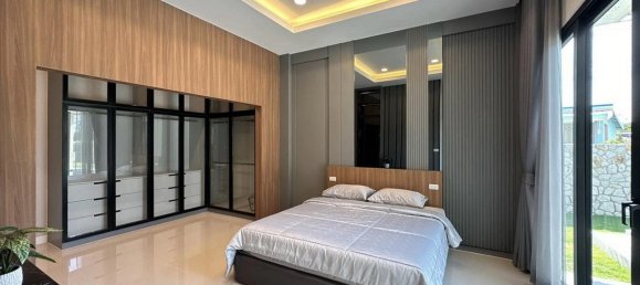 3 bedrooms Penthouse in Pattaya, Thailand No. 22575 4
