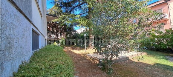 4 Schlafzimmer Villa in Desenzano del Garda, Italy, Nr. 295936 31