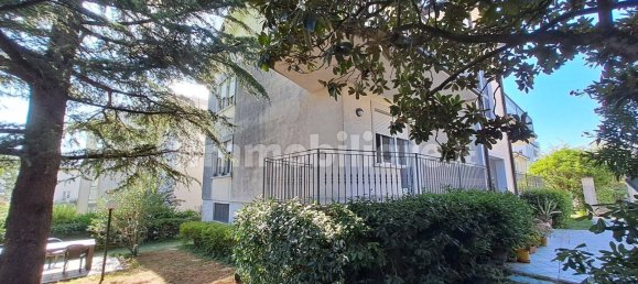 4 Schlafzimmer Villa in Desenzano del Garda, Italy, Nr. 295936 34