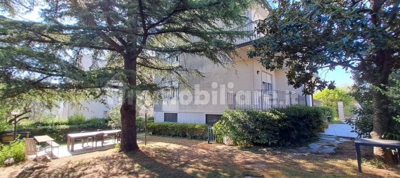 4 Schlafzimmer Villa in Desenzano del Garda, Italy, Nr. 295936 33