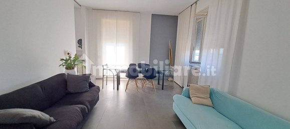 4 Schlafzimmer Villa in Desenzano del Garda, Italy, Nr. 295936 14