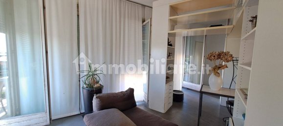 4 Schlafzimmer Villa in Desenzano del Garda, Italy, Nr. 295936 15
