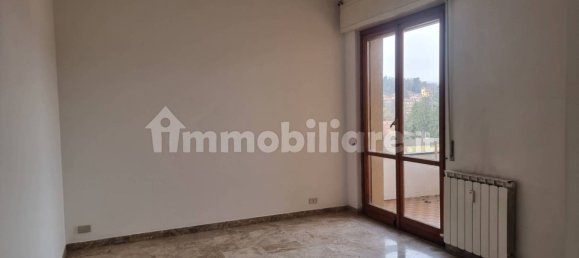 Apartamento de 4 dormitorios en Busalla, Italy No. 39499 30