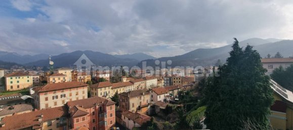 Apartamento de 4 dormitorios en Busalla, Italy No. 39499 56