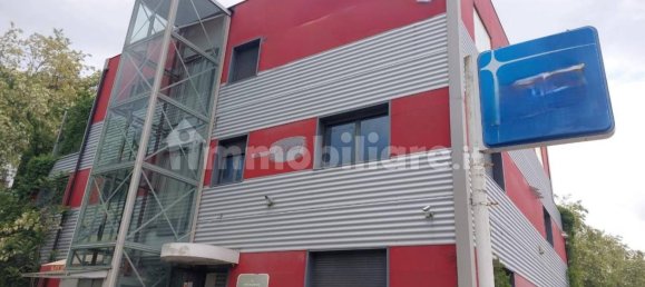 774m² Commercial property in Alta Val Tidone, Italy No. 317049 10