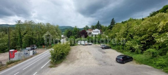 774m² Commercial property in Alta Val Tidone, Italy No. 317049 12