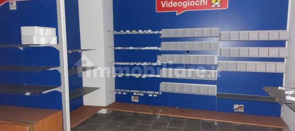 774m² Commercial property in Alta Val Tidone, Italy No. 317049 7