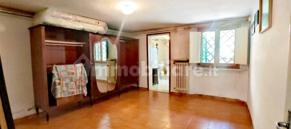 5 Schlafzimmer Haus in Empoli, Italy, Nr. 310387 42