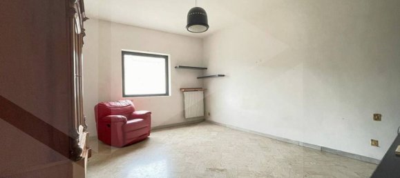 4-Zimmer Wohnung in Bari, Italy, Nr. 23057 27