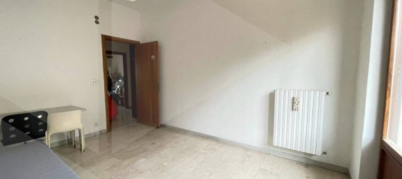 4-Zimmer Wohnung in Bari, Italy, Nr. 23057 28