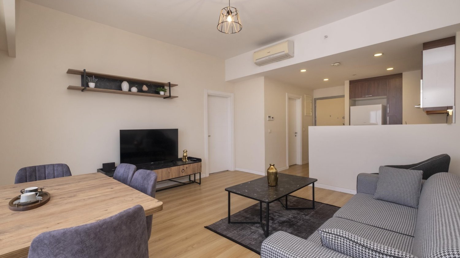 Studio in City Center, Esenyurt, Turkey No. 39408