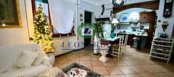 3-salle Appartement à Buggiano, Italy No. 113996 5