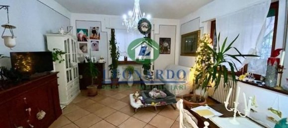 3-salle Appartement à Buggiano, Italy No. 113996 2