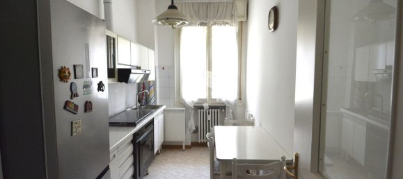 4 bedrooms Apartment in Reggio Emilia, Italy No. 372958 6