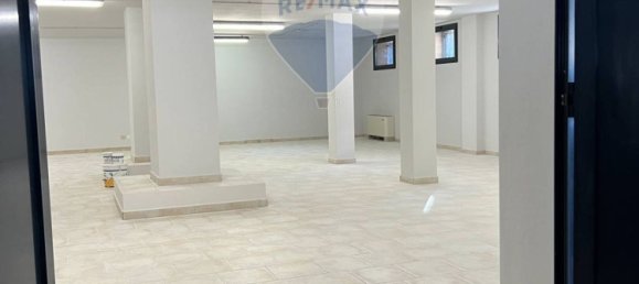 134m² Commercial property in Reggio Emilia, Italy No. 286619 6