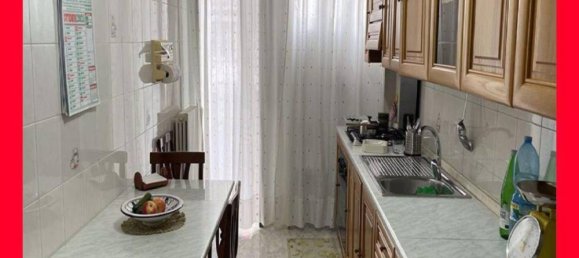 2 bedrooms Apartment in Bari, Italy No. 18837 3