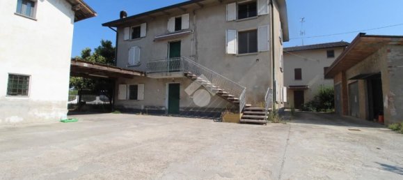 3 rooms Apartment in Cadelbosco di Sopra, Italy No. 304332 29
