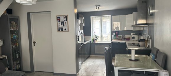 2 bedrooms Apartment in Bornel, France No. 60832 7