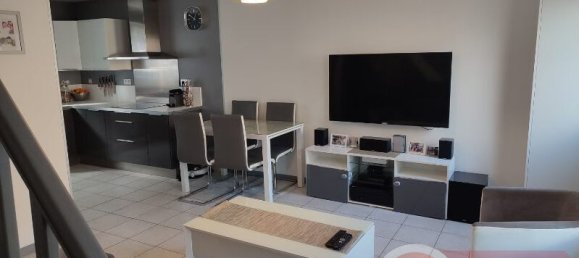 2 bedrooms Apartment in Bornel, France No. 60832 10