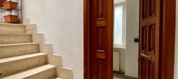 3 rooms Apartment in Cave, Italy No. 10609 8