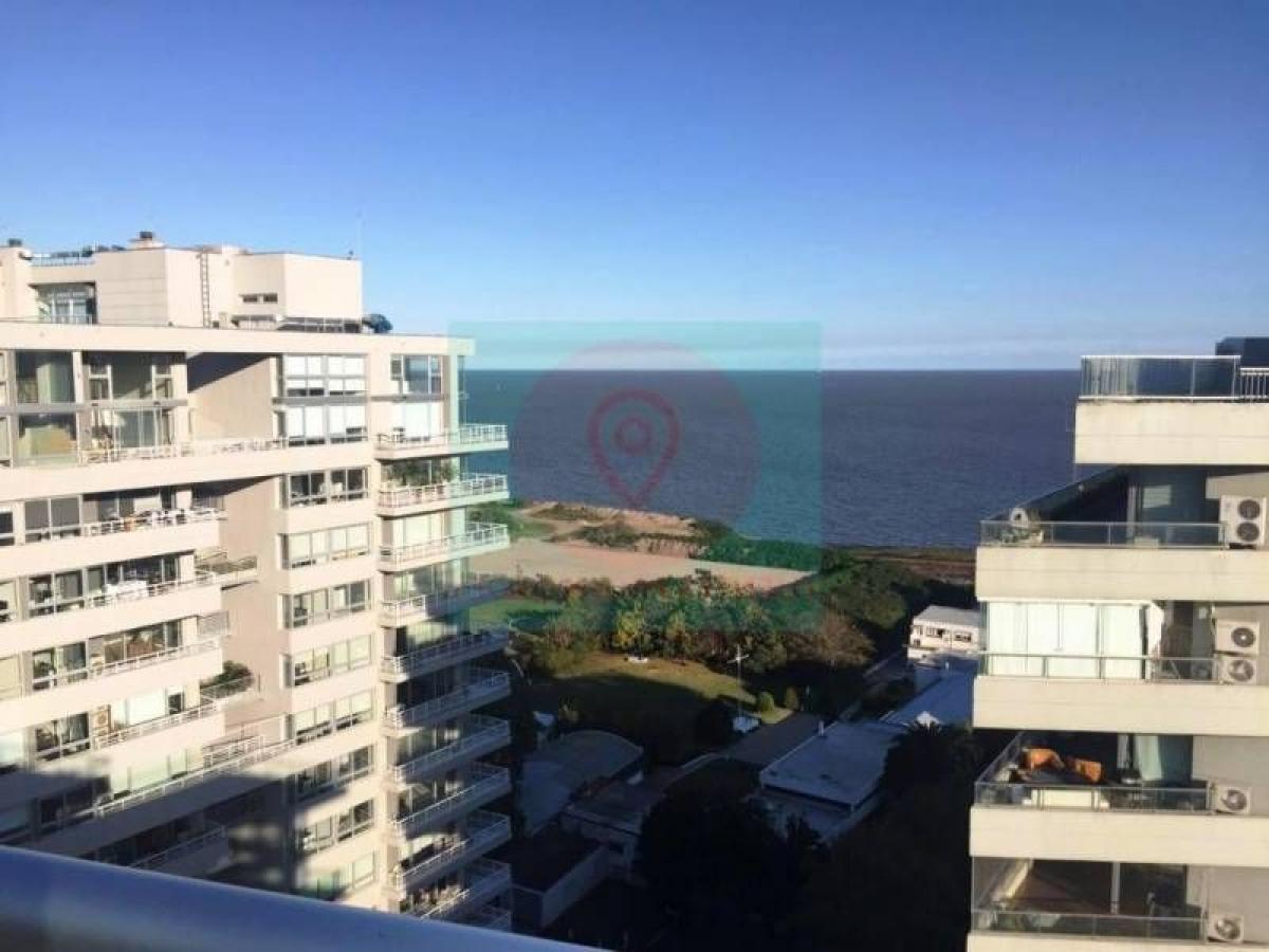 3 bedrooms Apartment in Vicente Lopez, Argentina No. 54167