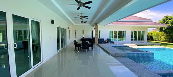 Café/restaurante de 4 dormitorios en Hua Hin, Thailand No. 6908 14