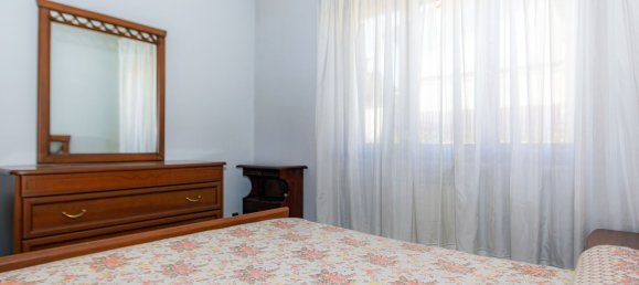 4 rooms House in San Cesareo, Italy No. 26401 3