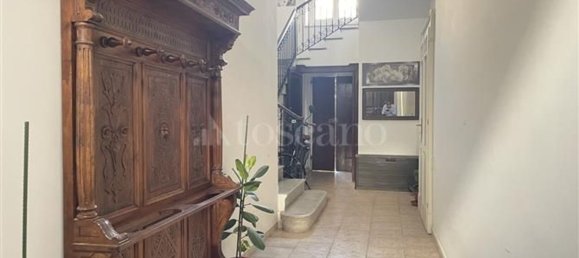 350m² Building in Pescara, Italy No. 267522 2