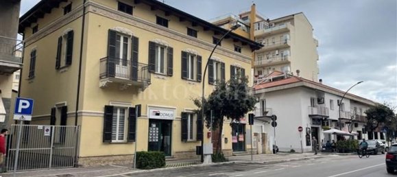 350m² Building in Pescara, Italy No. 267522 24