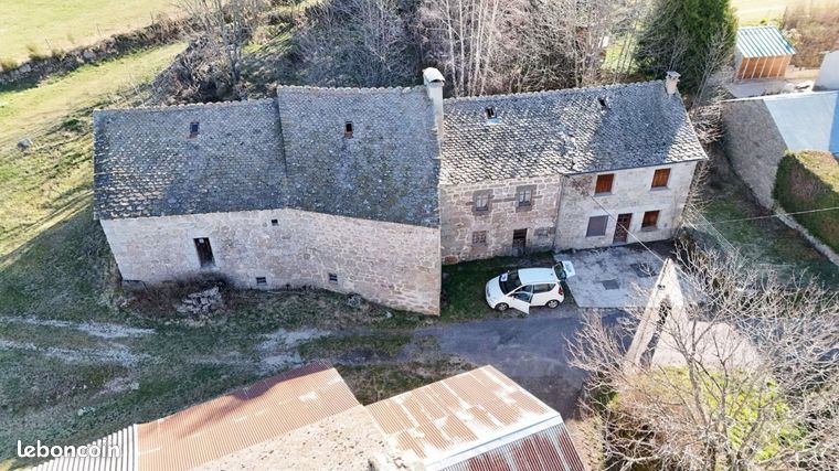 3 bedrooms House in Lozere, France No. 304867