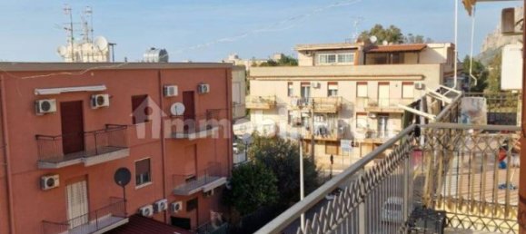 2 غرف نوم شقة في Capaci, Italy رقم 190347 6