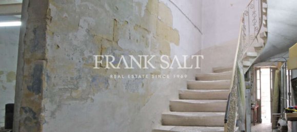 10 Schlafzimmer Stadthaus in Hamrun, Malta, Nr. 1813 3