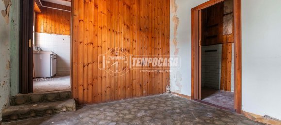 4غرفة منزل ذو طابقين في Appiano Gentile, Italy رقم 333675 4