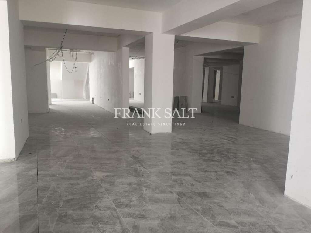  مكتب في Gzira, Malta 1100متر مربع رقم 12214