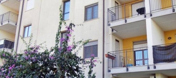 Квартира с 5 комнатами в Кьети, Италия № 151083 3