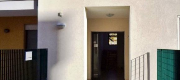 Квартира с 5 комнатами в Кьети, Италия № 151083 5