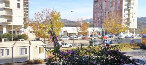 Квартира с 5 комнатами в Кьети, Италия № 151083 11