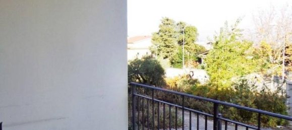 Квартира с 5 комнатами в Кьети, Италия № 151083 10