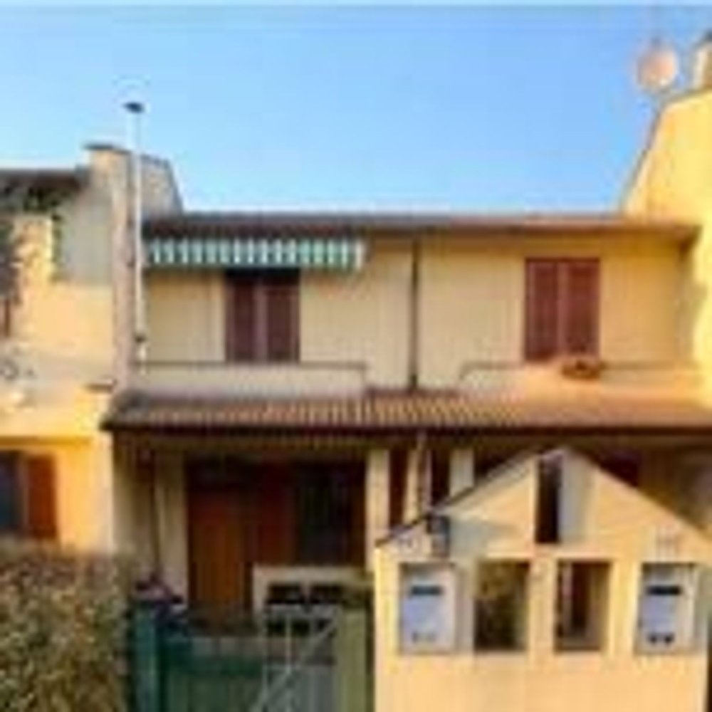 5 rooms House in Vidigulfo, Italy No. 7196