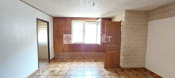 2 bedrooms Apartment in Villerupt, France No. 152545 2