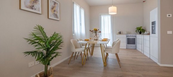 4 rooms Apartment in Coriano, Italy No. 95185 11